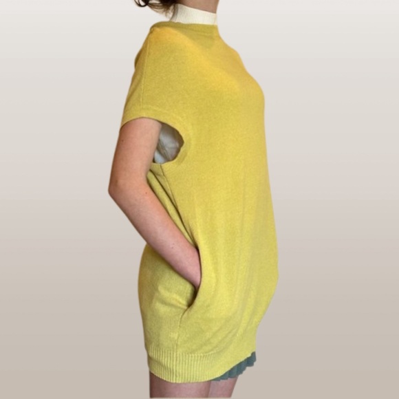 MARNI Cashmere  Sweater Vest Dropped Shoulder🌸 - Picture 2 of 7